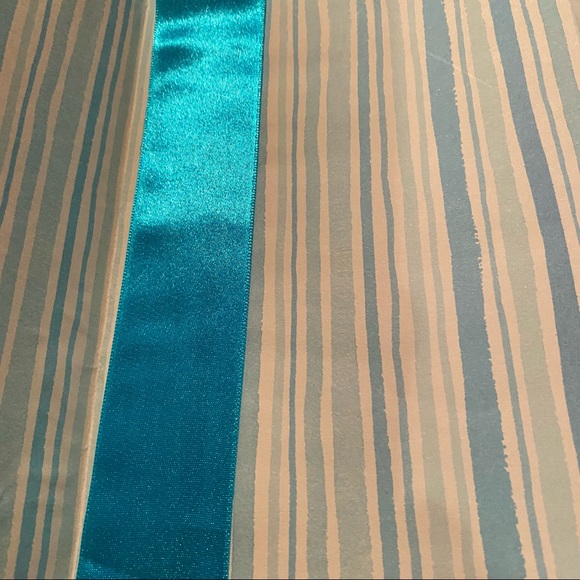 Present Company Journal Notebook With Satin Ribbon Page Marker Brand New - Picture 5 of 5